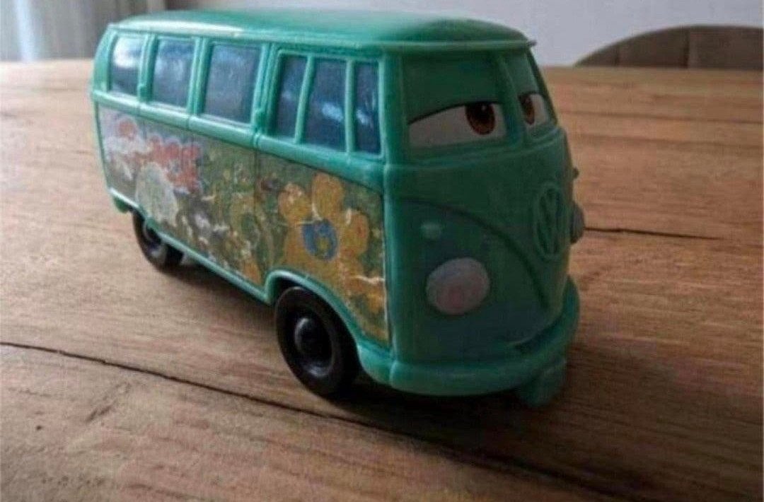 Volkswagen T1 Bus Flower Power – Disney Pixar (2006), Ophalen of Verzenden, Gebruikt