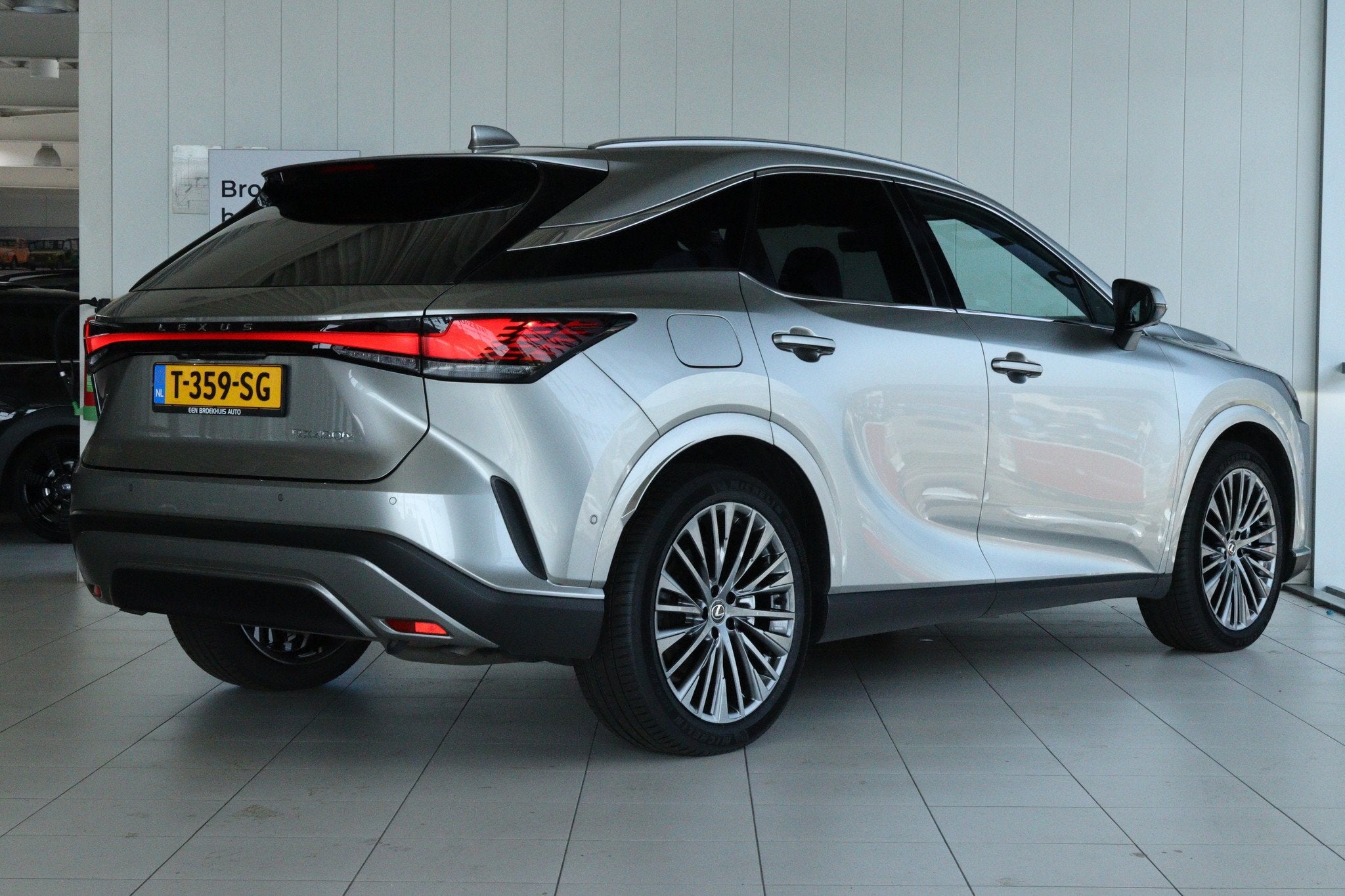 Lexus RX 450h+ Plug-in Hybrid President Line ''OP AFSRPAAK'', Automaat, Gebruikt, Euro 6, 4 cilinders