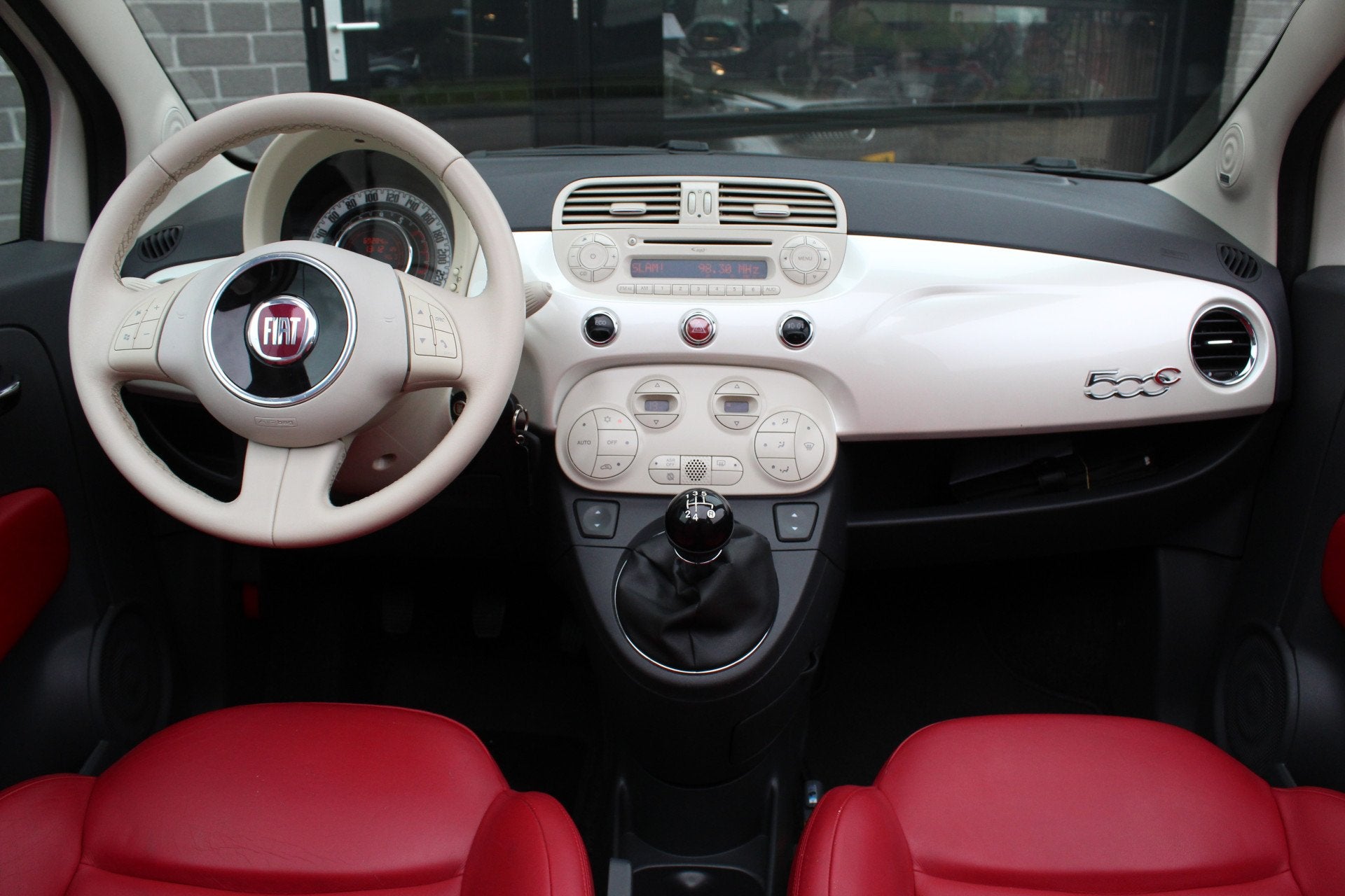 Fiat 500C 0.9 TwinAir Rock / Xenon / Leer / N.A.P., Auto's, Euro 5, 86 pk, Gebruikt, Overige kleuren