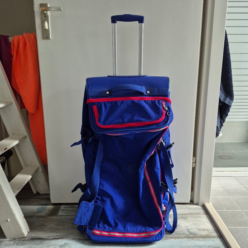 Kipling reistas met wieltjes, 30 cm of meer, Blauw, Zo goed als nieuw, 60 tot 80 cm