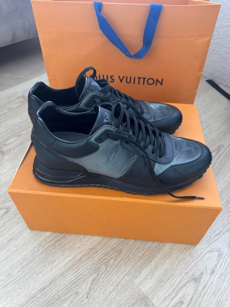 Louis vuitton runaway sneaker, Zwart, Ophalen of Verzenden, Sneakers of Gympen, Zo goed als nieuw
