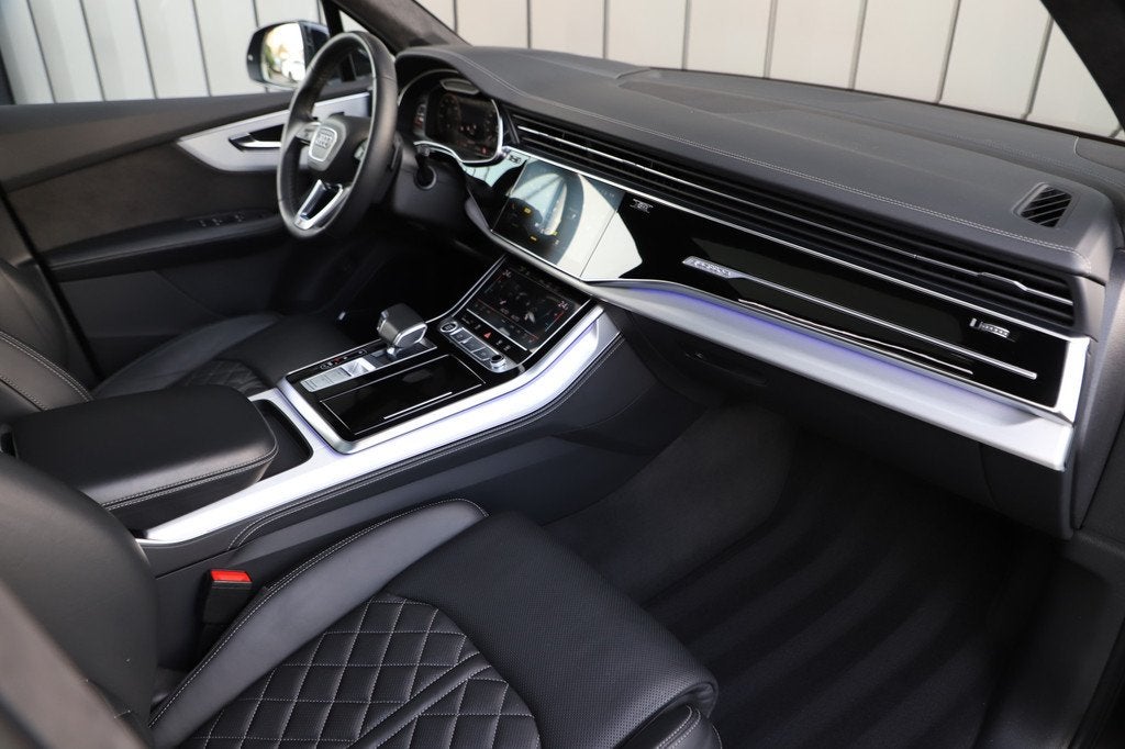 Audi Q7 60 TFSI e quattro Competition | 462PK | Luchtvering, Auto's, Audi, Automaat, Gebruikt, 2995 cc, Zwart