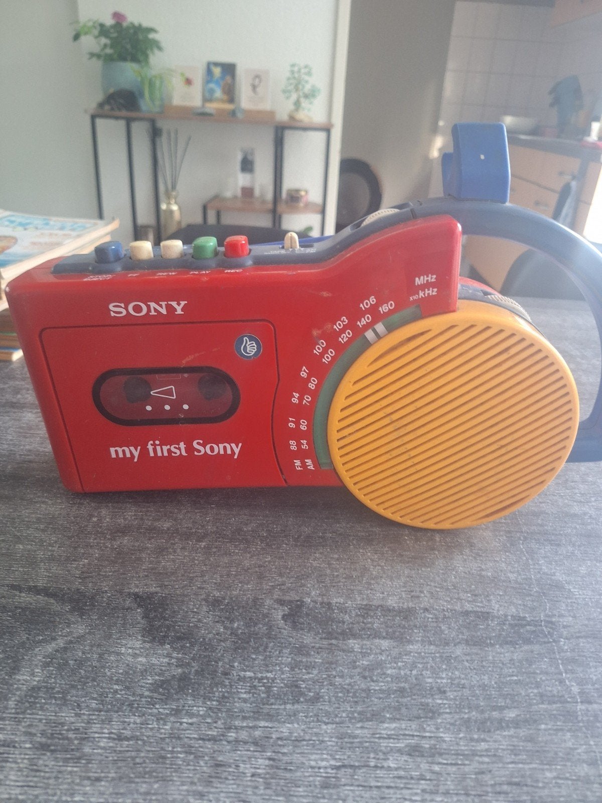 My first walkman(ongestest op werking), Ophalen
