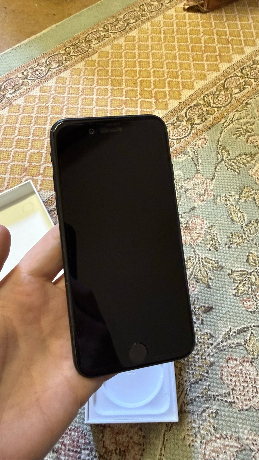 iPhone SE - Zo goed als nieuw, krasvrij scherm, Telecommunicatie, Mobiele telefoons | Apple iPhone, Ophalen, Zo goed als nieuw