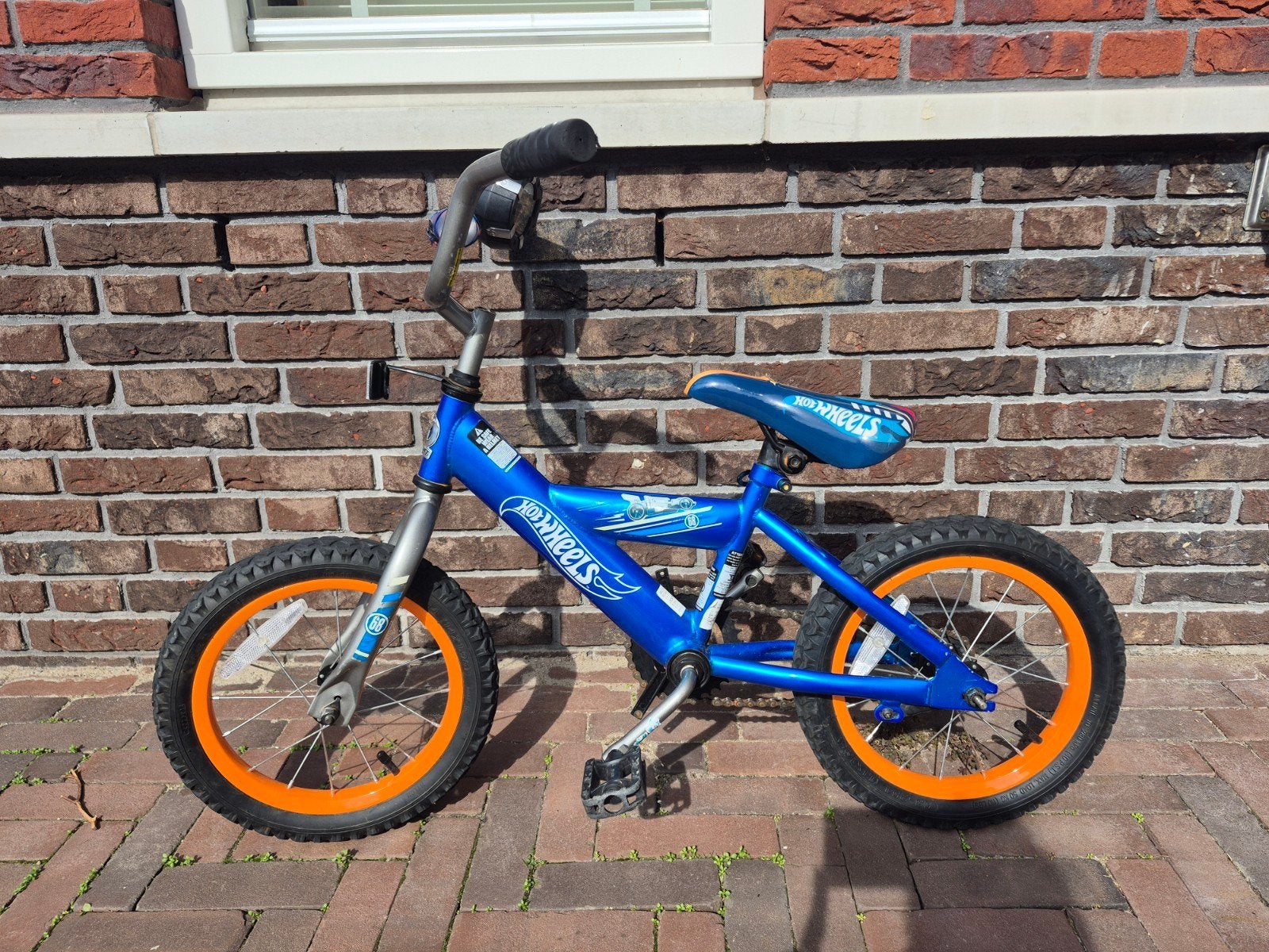 Hot Wheels kinderfiets 14 inch - Blauw/Oranje, Fietsen en Brommers, Ophalen, Terugtraprem, Gebruikt, Minder dan 16 inch