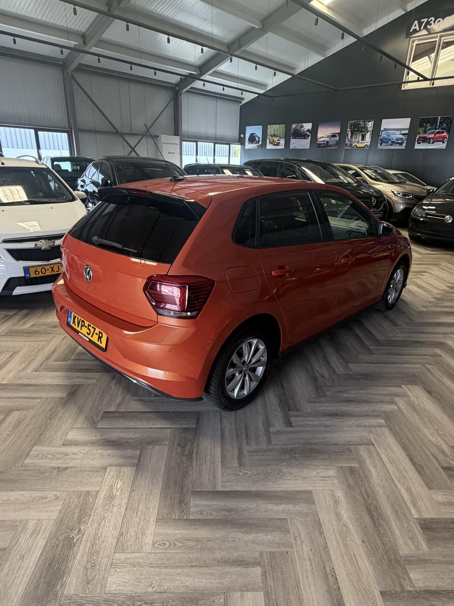 Volkswagen Polo 1.0 TSI Highline Automaat, Stof, Gebruikt, Overige kleuren, 116 pk