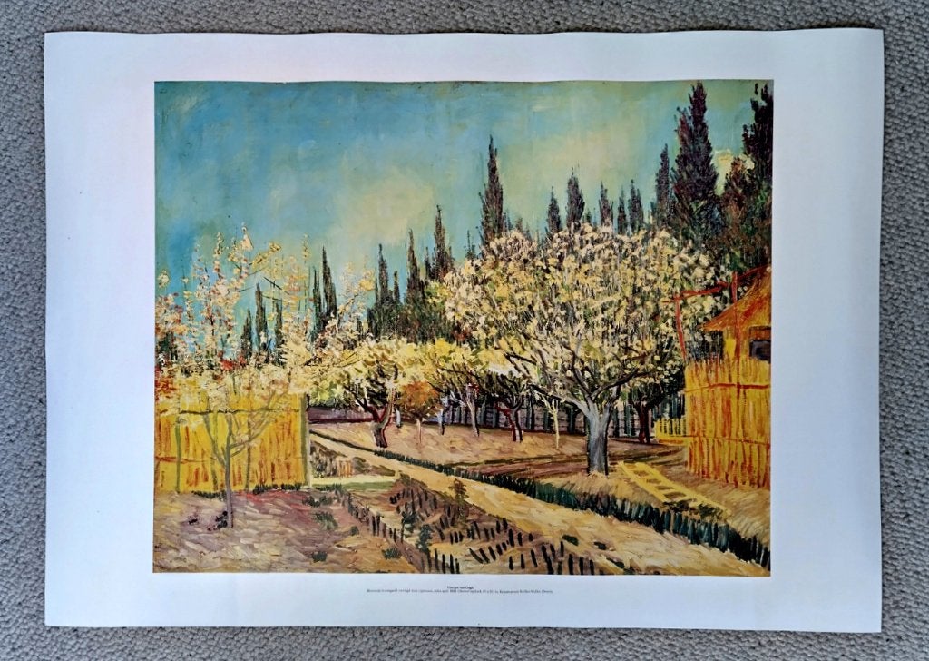 Reproductie Boomgaard omringd door Cypressen Vincent v. Gogh, Ophalen of Verzenden, A1 t/m A3, Rechthoekig Liggend, Dier of Natuur