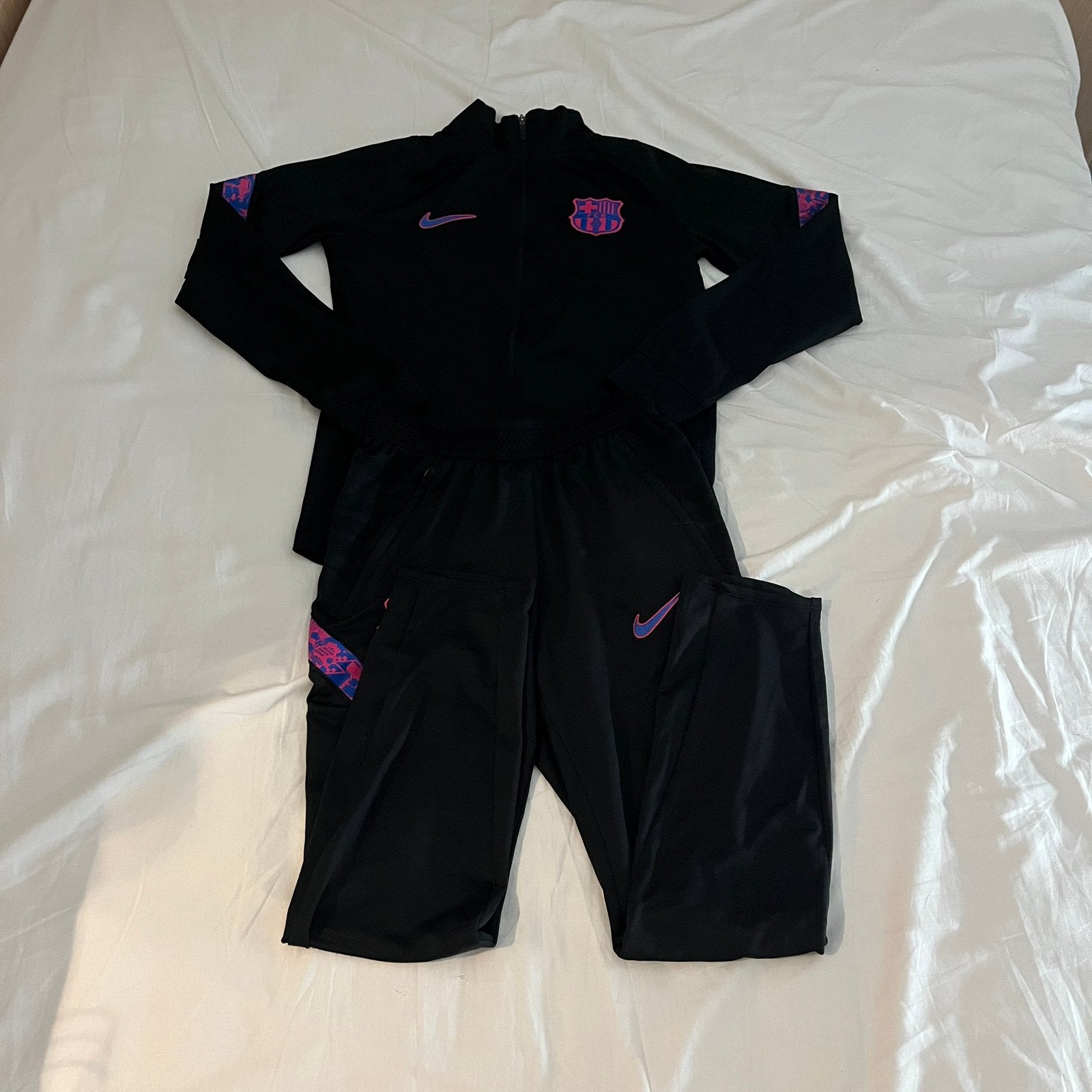 Trainingspak FC Barcelona Maat M Jongens (Kids) Nike, Ophalen of Verzenden, Nieuw, Maat 48/50 (M)