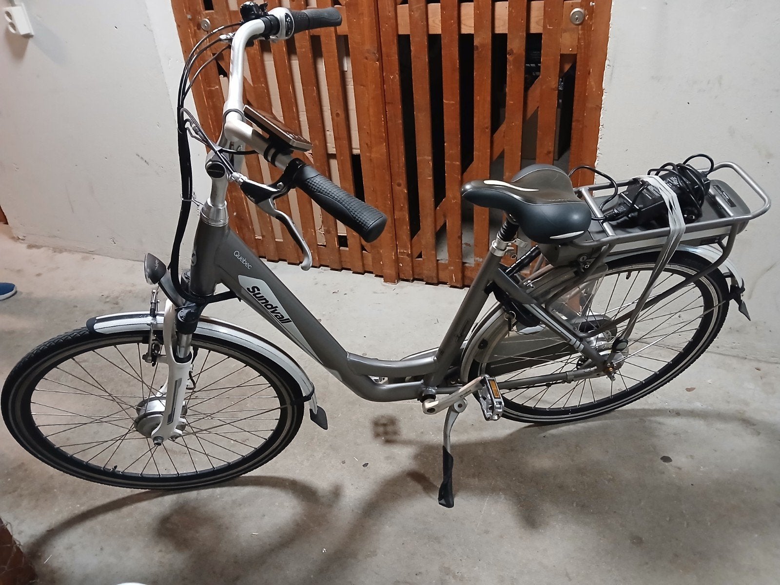 Te koop 1 zeer goede Elktrische fietsen, Ophalen, Zo goed als nieuw