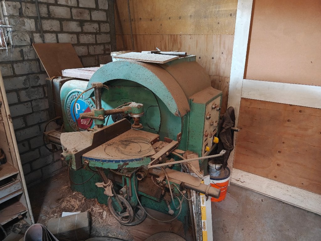 Te Koop complete timmerwerkplaats, Ophalen