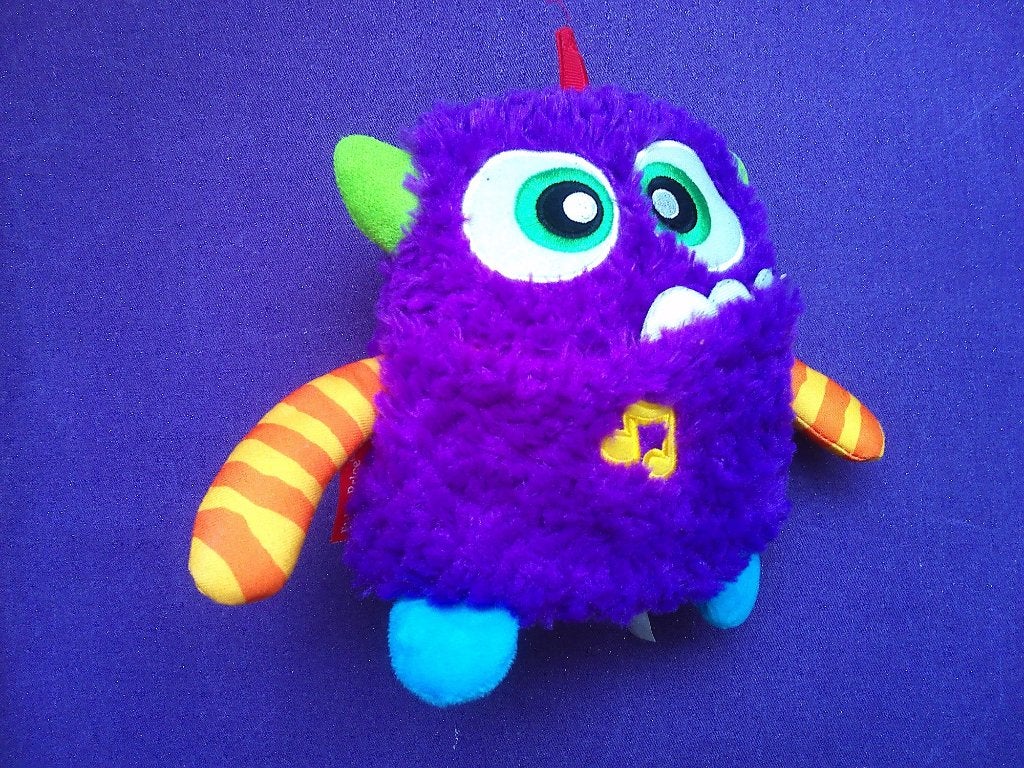 FISHER PRICE Knuffel FURBY UIT 2016. 20 CM **Nieuw**, Overige merken, Overige typen, Met geluid, Nieuw
