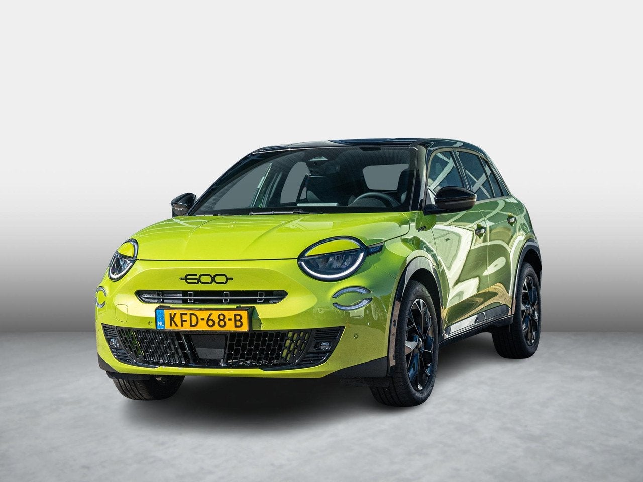 Fiat 600E Sport 54 kWh | Navi | Bicolore l Camera (bj 2026), Auto's, Automaat, Gebruikt, 156 pk, SUV of Terreinwagen