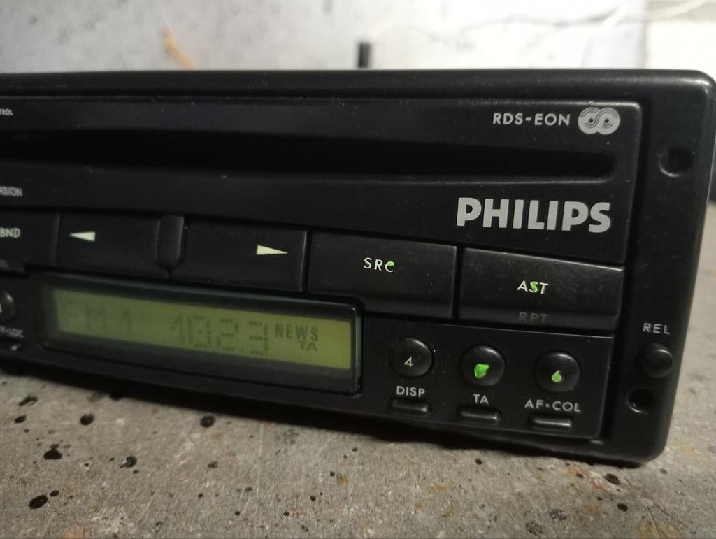 Philips DC 942 Autoradio Cd, Ophalen of Verzenden, Gebruikt
