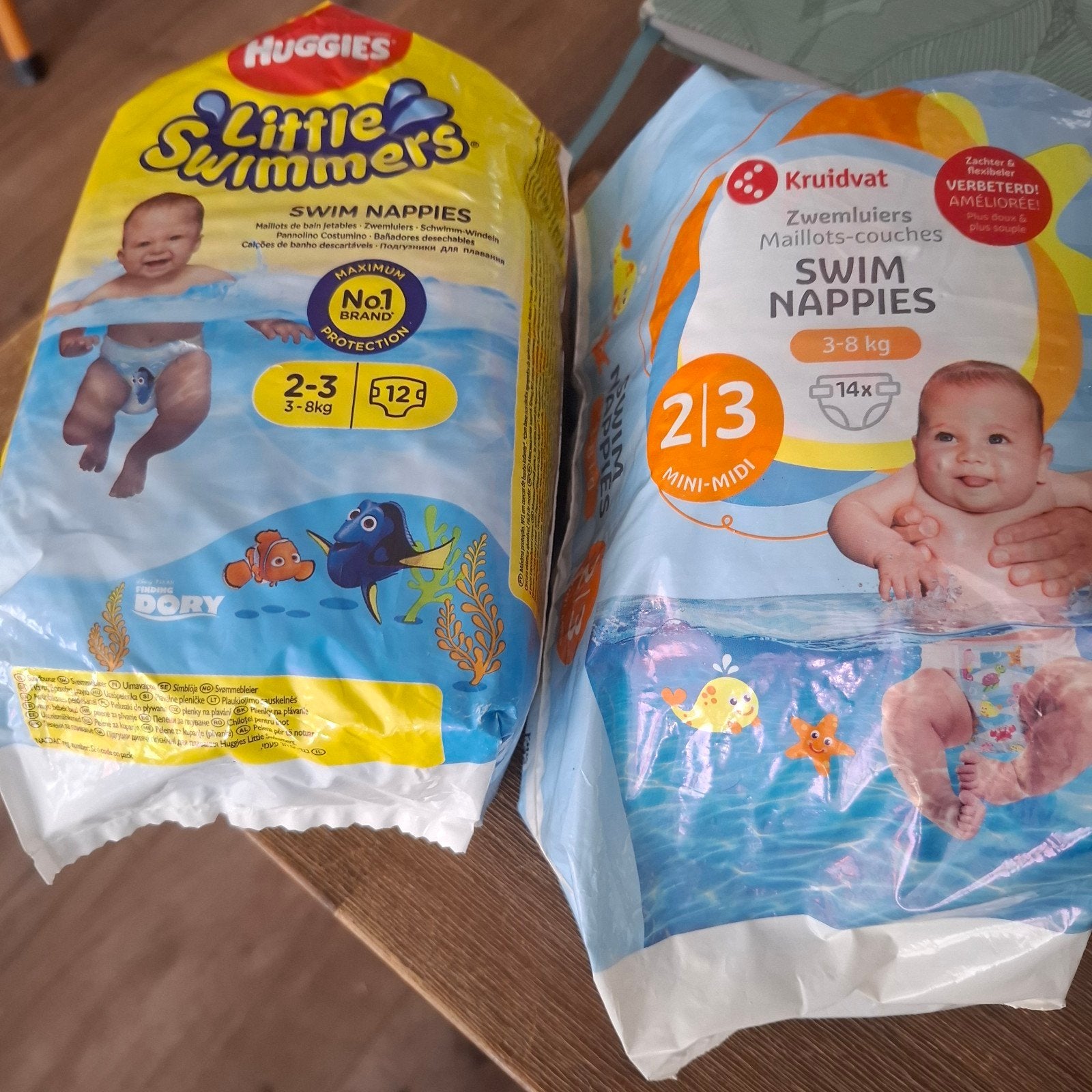 2 pakjes zwemluiers:, Ophalen of Verzenden