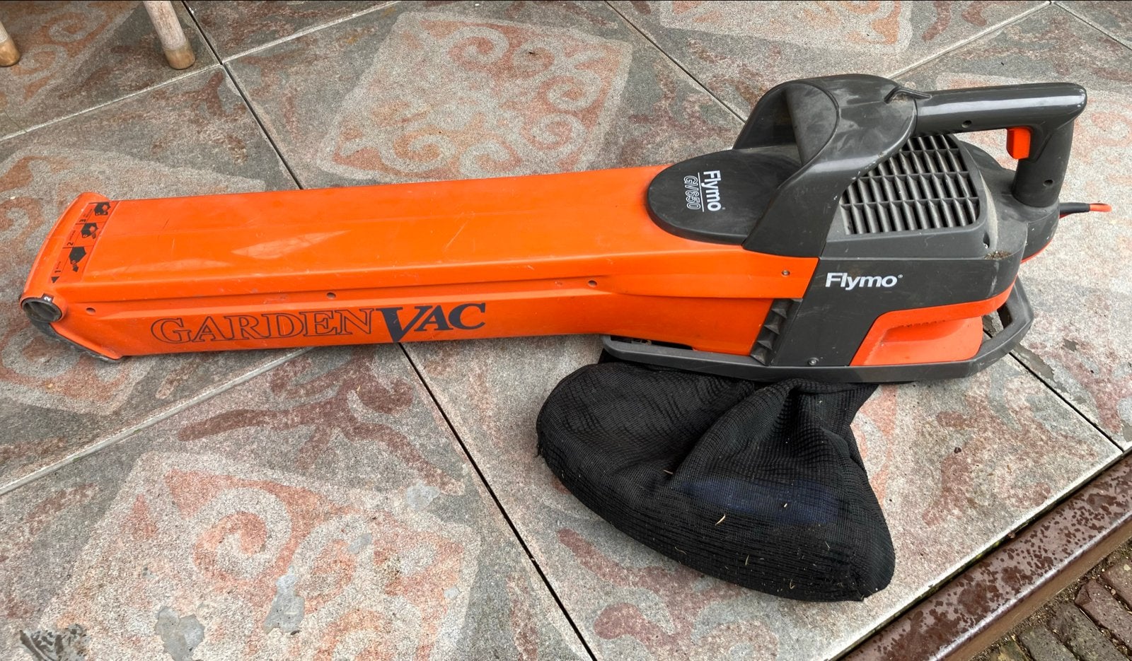 Elektrische Flymo GardenVac GV650 bladblazer/bladzuiger, Ophalen, Gebruikt, Handgedragen, Met opvangzak