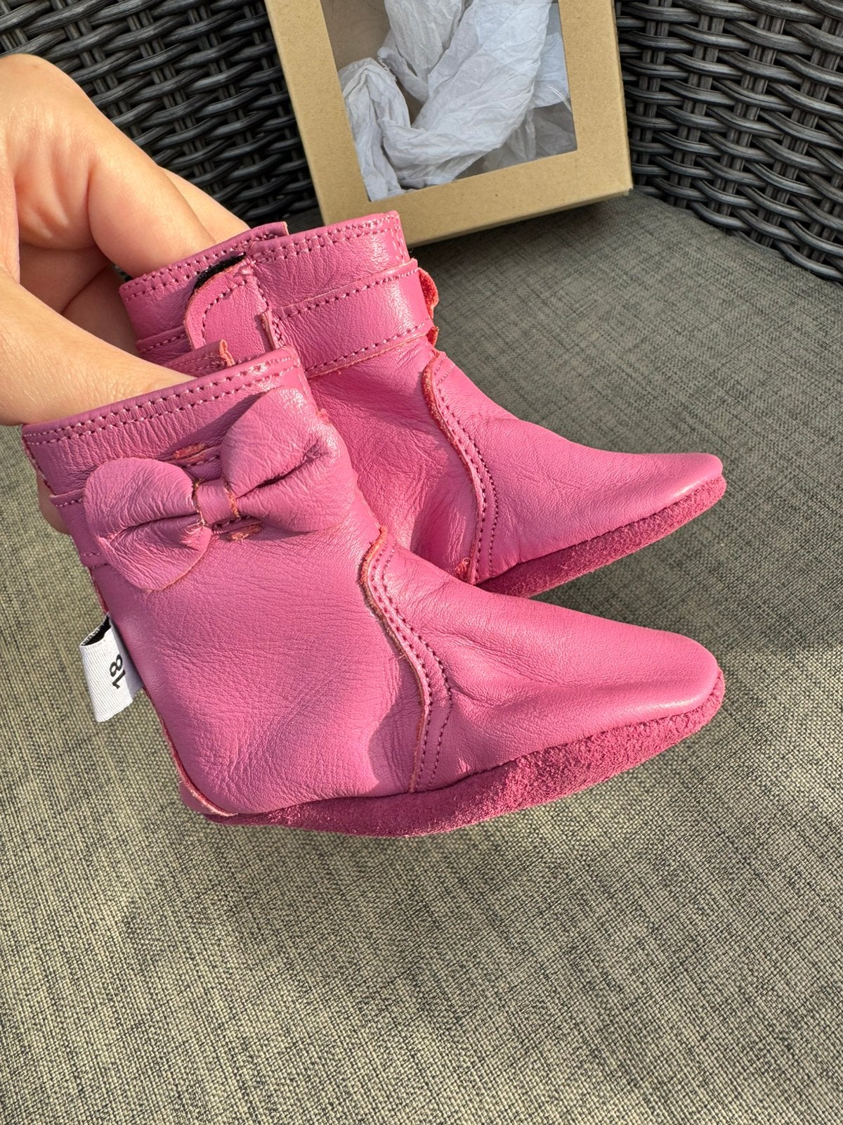 Nieuw Oxxy leren babylaarsjes fuchsia met strik maat 18, Ophalen of Verzenden, Nieuw, Roze