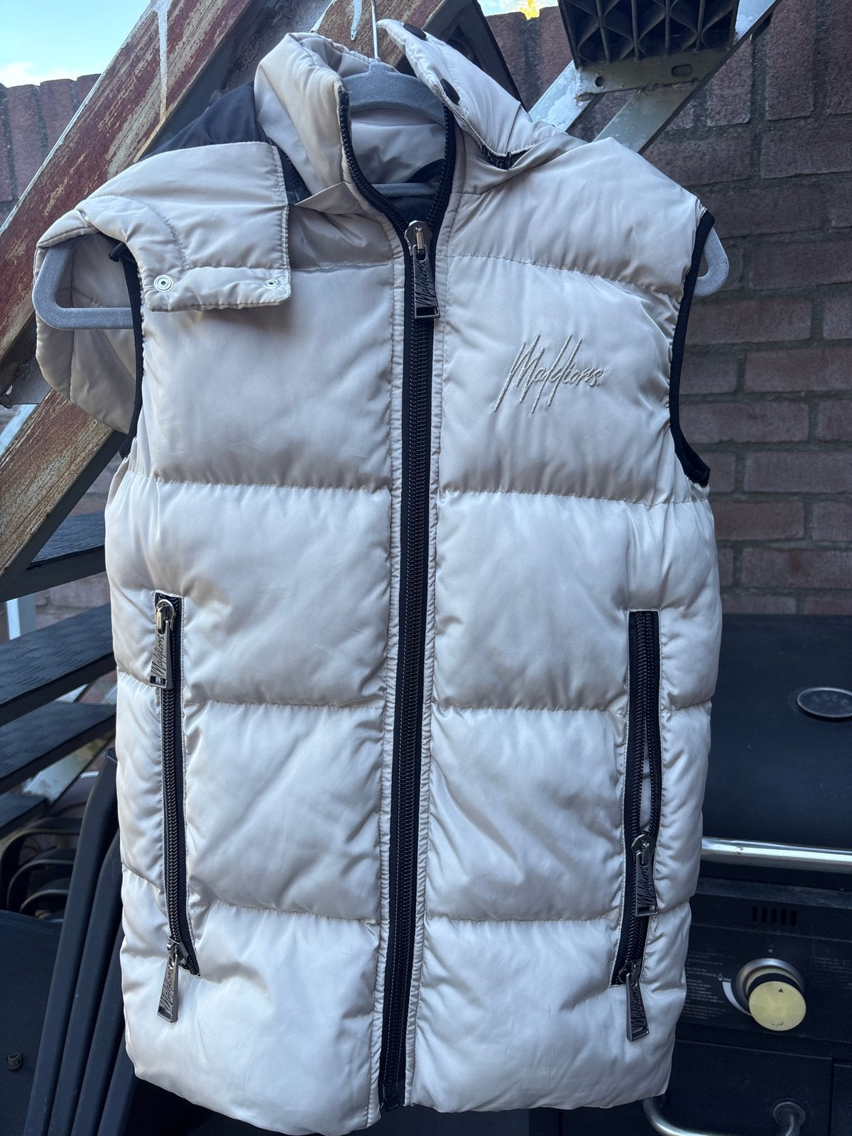 Malelions Junior Bodywarmer Beige Maat 164, Kinderen en Baby's, Ophalen of Verzenden, Zo goed als nieuw, Jongen of Meisje, Jas