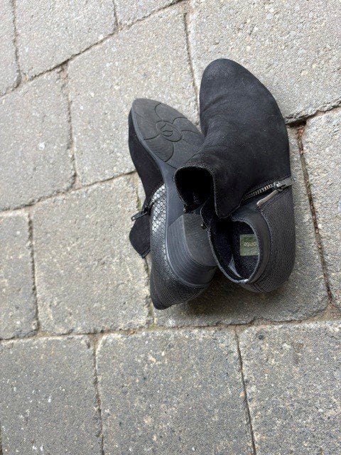 Dames schoenen Laarzen 38 zwart, Ophalen of Verzenden, Gedragen, Zwart