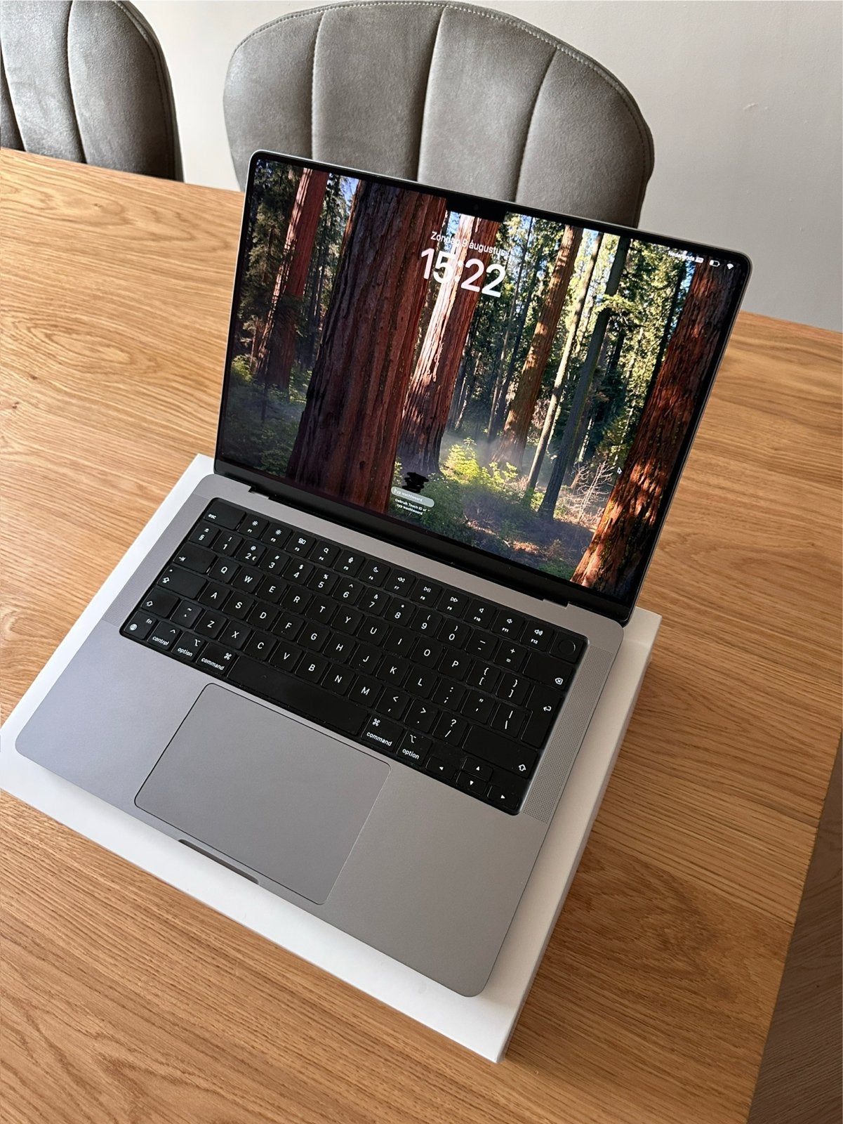 MacBook Pro 14-inch, 2023 - Apple M2 Pro, 16GB RAM, Qwerty, Overige groottes, 512 GB, Zo goed als nieuw
