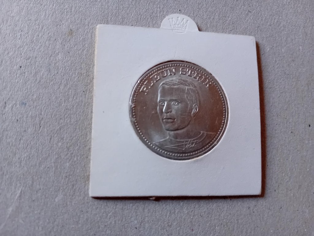 Shell voetbal top 20 munt 1970 met Pleun Strik, Verzamelen, Ophalen of Verzenden, Zo goed als nieuw