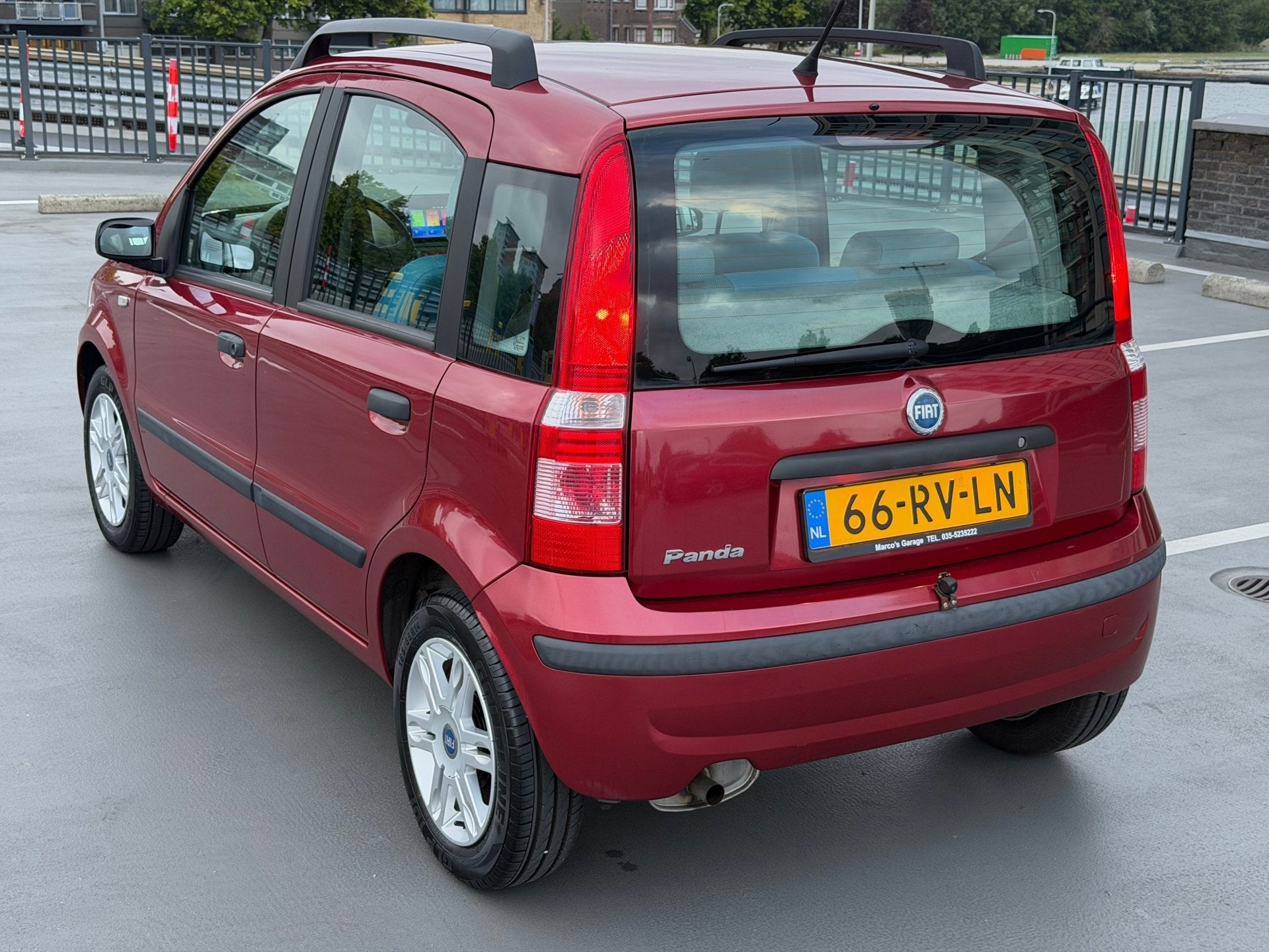 Fiat Panda 1.2 Emotion Automaat 39500km Nap ParkeerCamera Cl, Auto's, Fiat, Dealer onderhouden, Gebruikt, 1242 cc, 840 kg