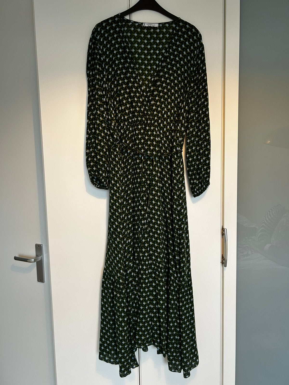 Groene boho jurk Violetta by Mango, L, zgan, Kleding | Dames, Maat 42/44 (L), Ophalen of Verzenden, Zo goed als nieuw, Onder de knie