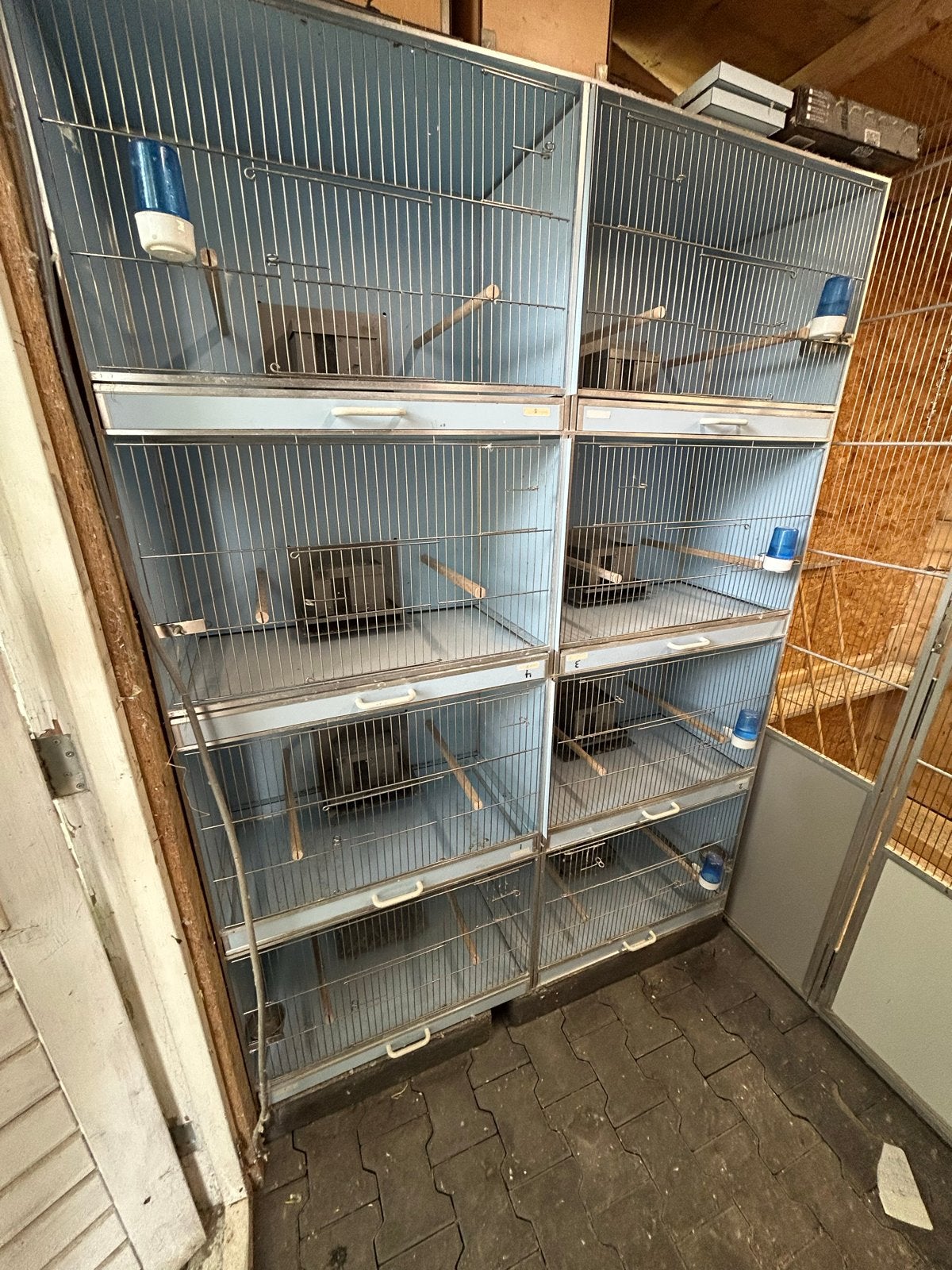 Oestinger kweekkooi, Dieren en Toebehoren, Vogels | Hokken en Kooien, Ophalen of Verzenden, Hout, Broedkooi of Kweekkooi