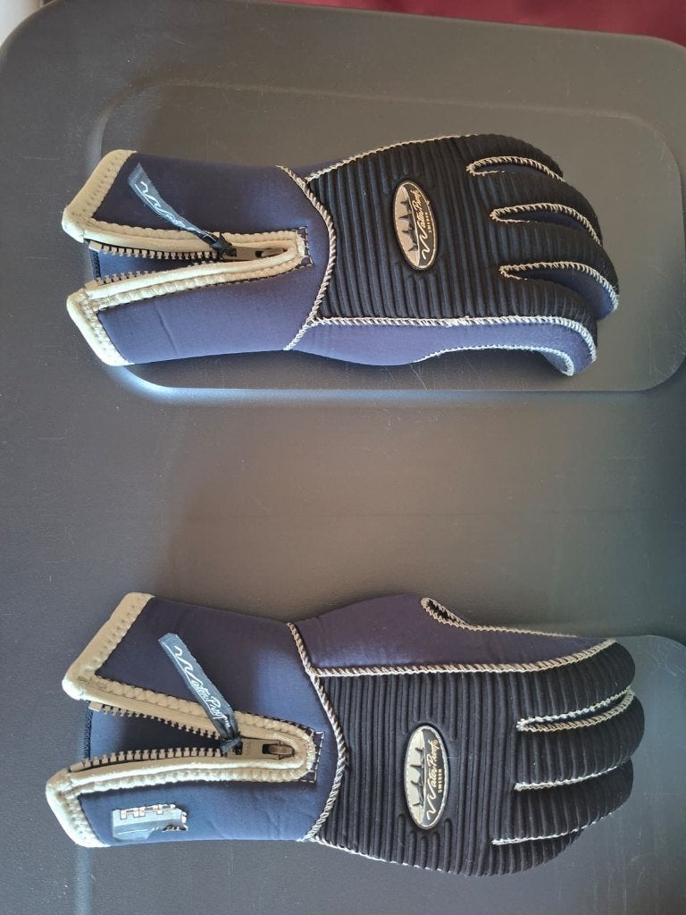 Waterproof 5mm maat-L duikhandschoenen, Watersport en Boten, Ophalen of Verzenden, Gebruikt, Duikpak