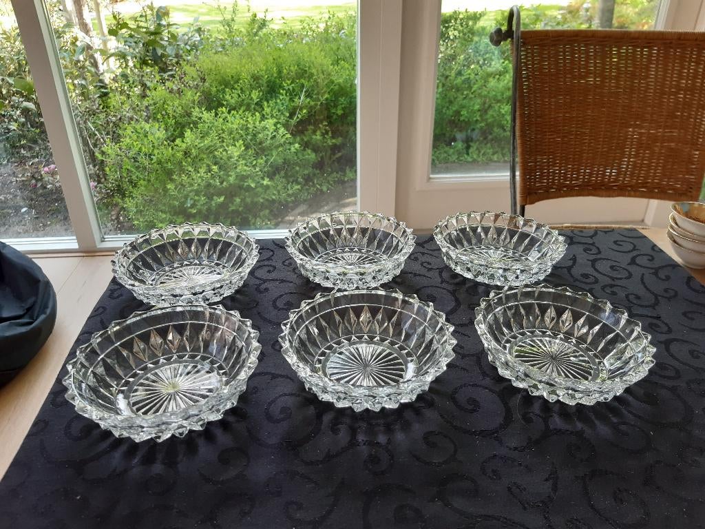 Authentieke, facetgeslepen, dessert schaaltjes, Ophalen of Verzenden