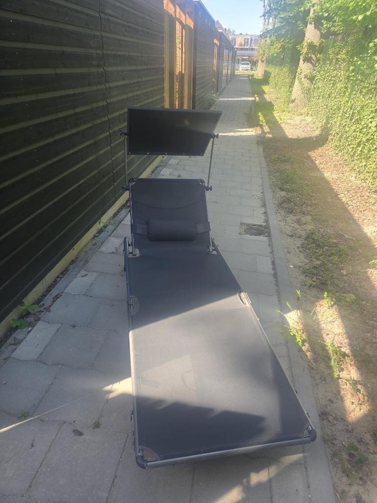 Livarno Ligbed Houston met zonnedak met gratis ligkussen, Tuin en Terras, Ophalen, Gebruikt, Aluminium, Inklapbaar