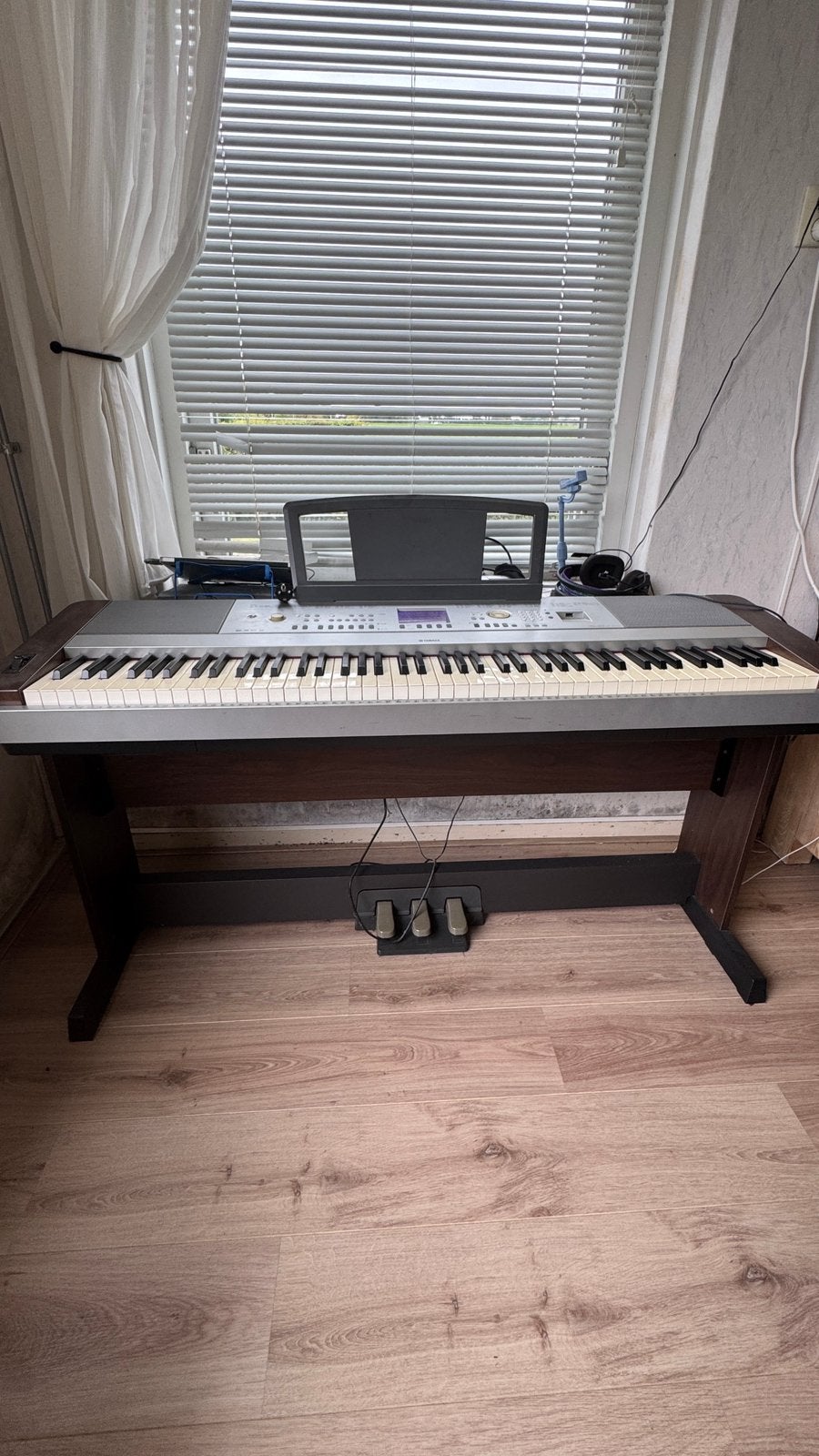 Keyboard Yamaha Dgx 640, Muziek en Instrumenten, Ophalen, Zo goed als nieuw, Zwart