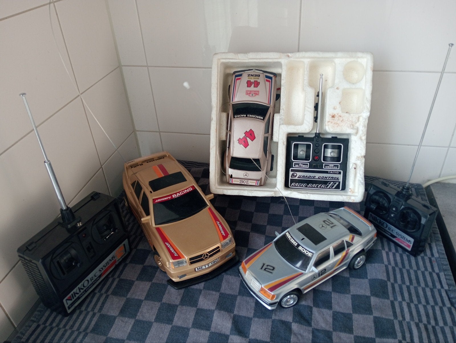 3 x vintage RC Mercedes modellen, Ophalen of Verzenden, Gebruikt, Overige schalen, Auto onroad