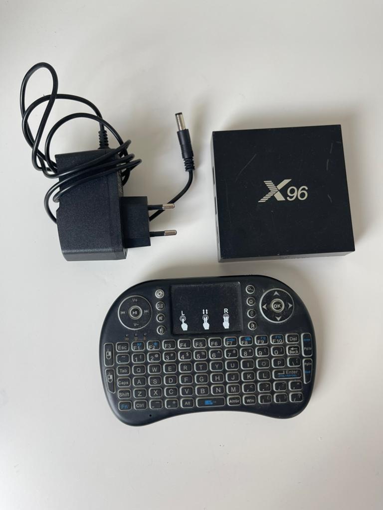 X96 Android TV Box met mini-toetsenbord, Audio, Tv en Foto, Mediaspelers, Ophalen of Verzenden, Gebruikt, HDMI, Zonder harde schijf