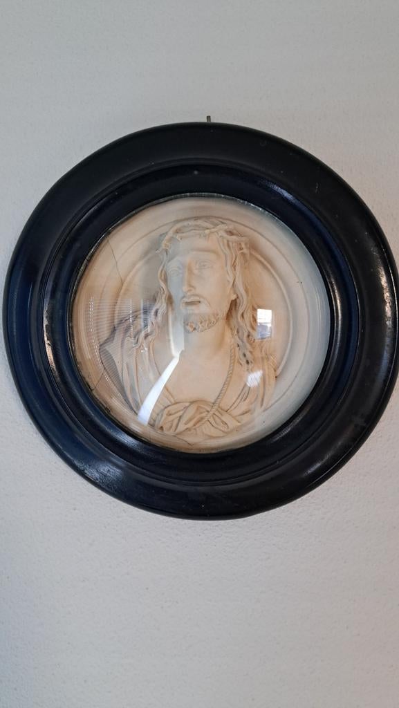 Oud Meerschuim Jezus in Houten Lijst met Bol Glas, Ophalen of Verzenden