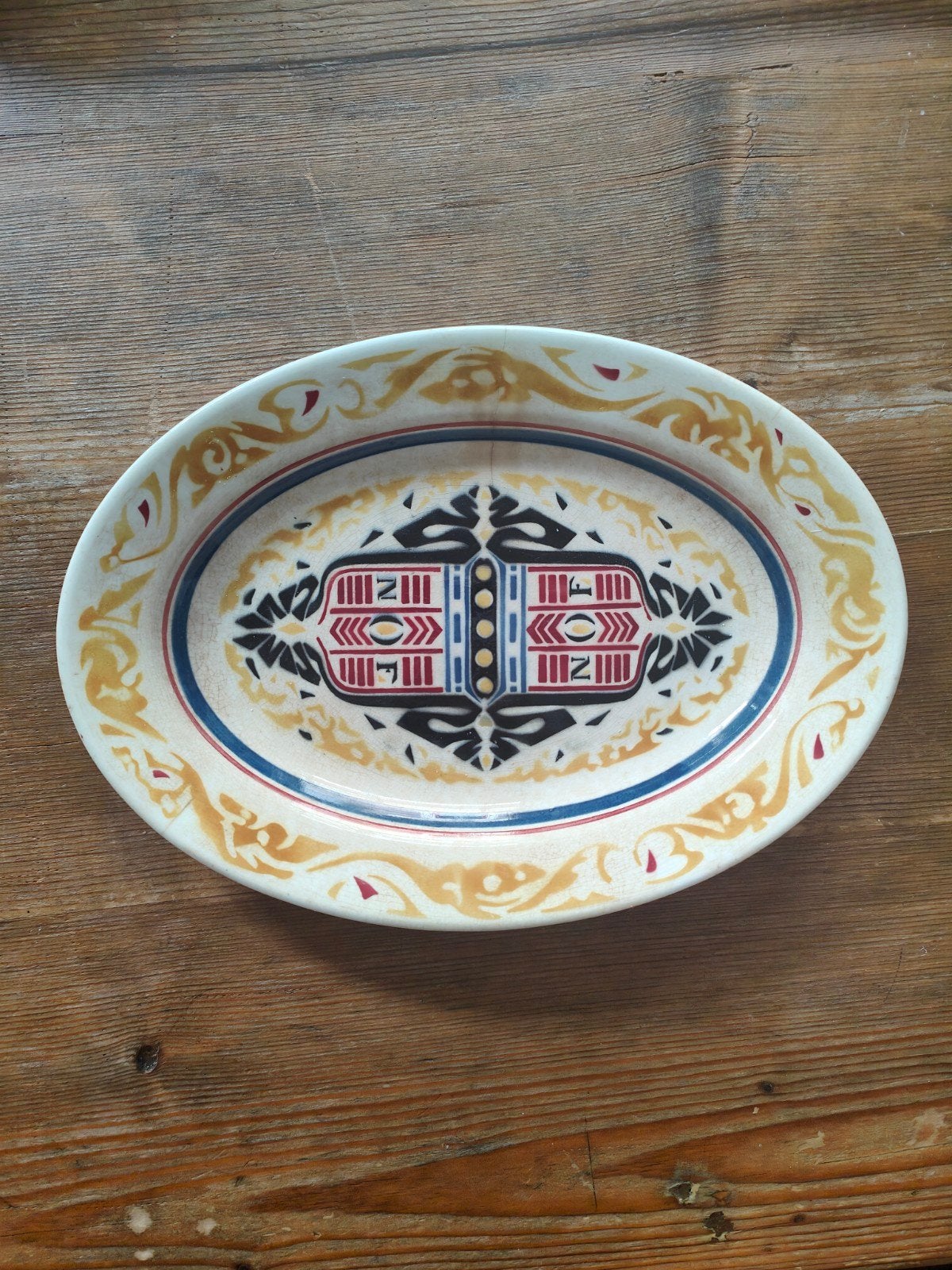 Art Deco Schaal Petrus Regout & Co. Calvé Delft, Ophalen of Verzenden