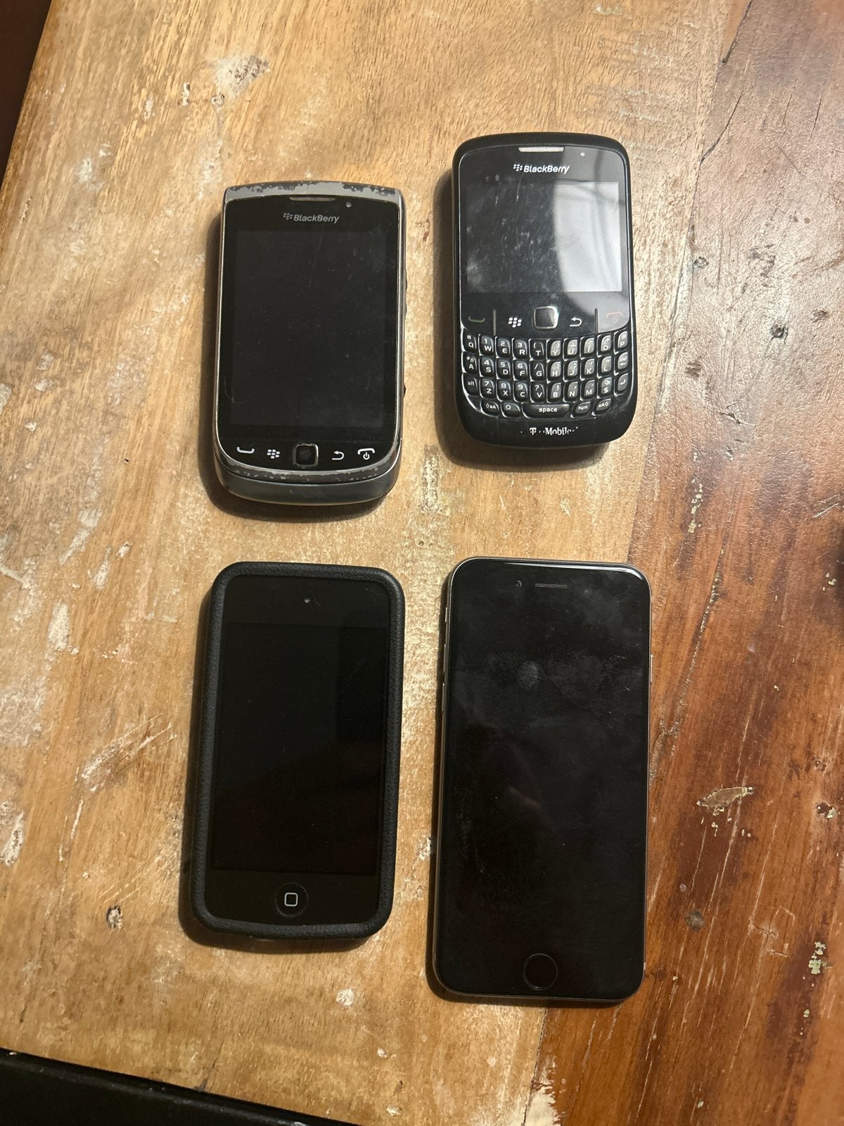 Partij oude telefoons: iPhone 6, iPod Touch, BlackBerries, Gebruikt, 16 GB, Ophalen of Verzenden, Zonder simlock