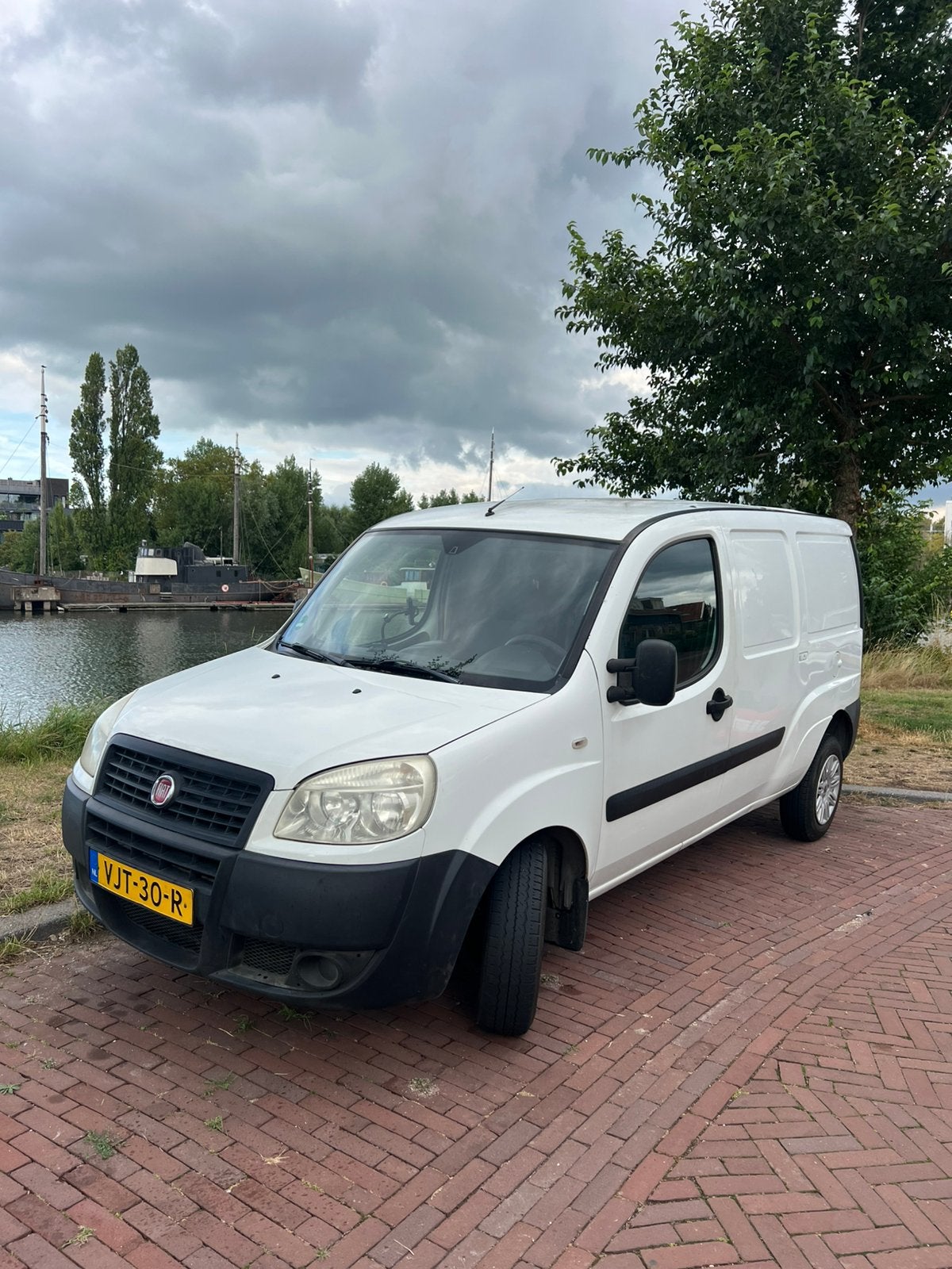 Fiat Doblo Maxi Benzine 2010 Wit, Auto's, Bestelauto's, Wit, Handgeschakeld, 1000 kg, 1368 cc