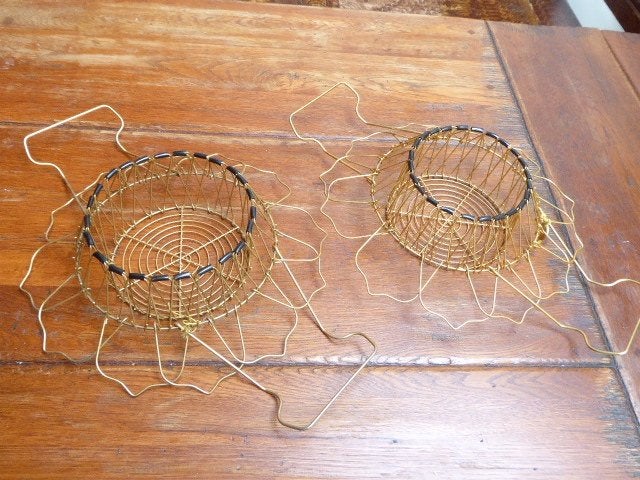 2 vergulde eiermandjes, Ophalen of Verzenden