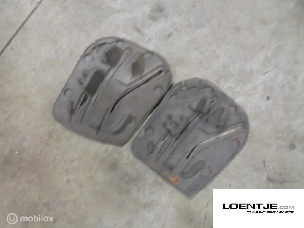 demping voor in pedalenbak BMW 02 1502 1602 1802 2002 etc, Gebruikt, Ophalen of Verzenden, BMW, BMW