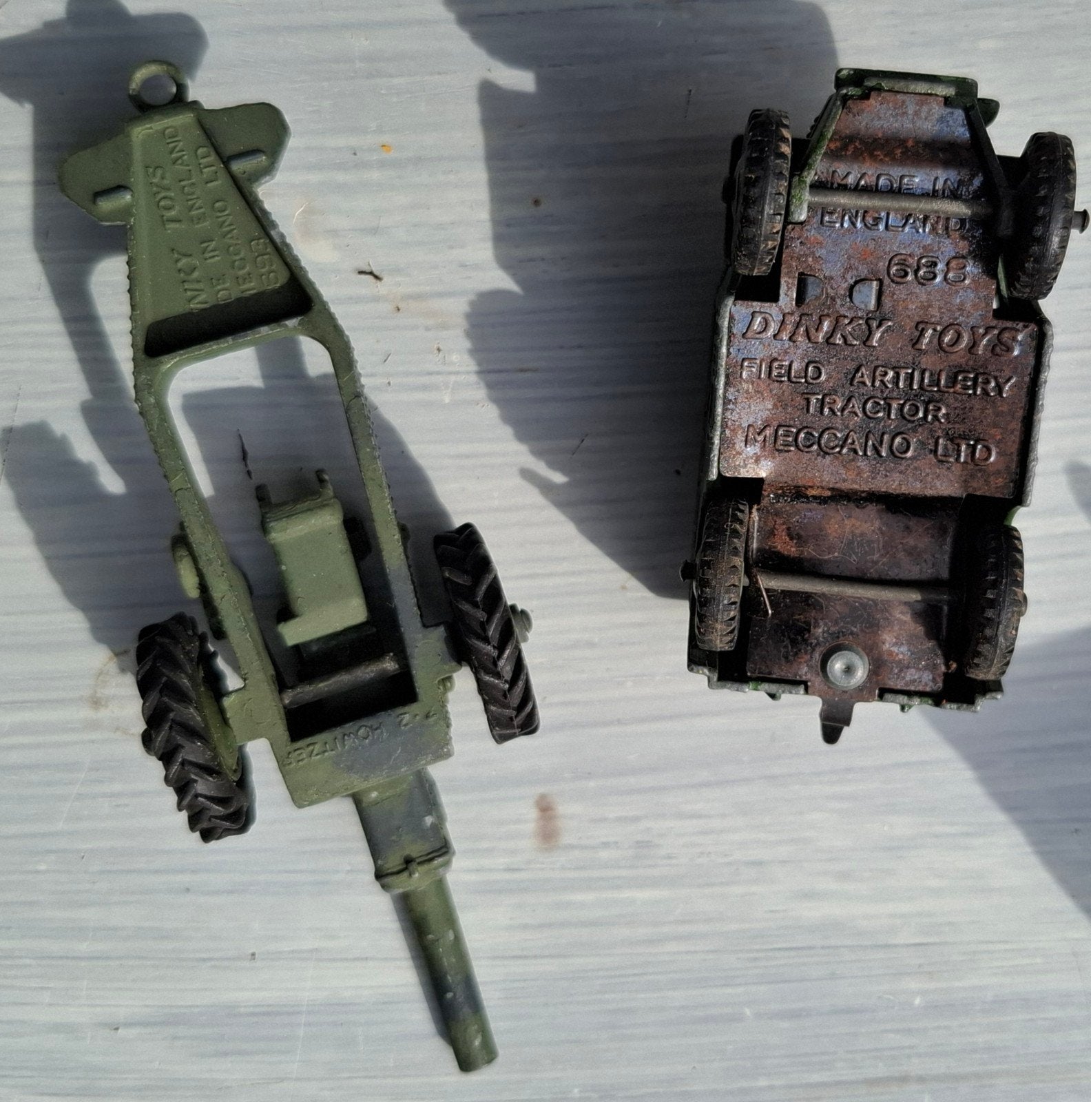 Dinky Toys Veldartillerie Tractor en Houwitser (Gebruikt), Ophalen of Verzenden, Gebruikt, Overige typen