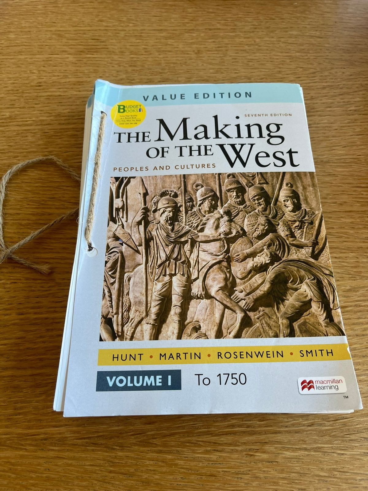 Making of the west Volume 1 To 1750, Boeken, Overige merken, Europa, Ophalen of Verzenden, Zo goed als nieuw