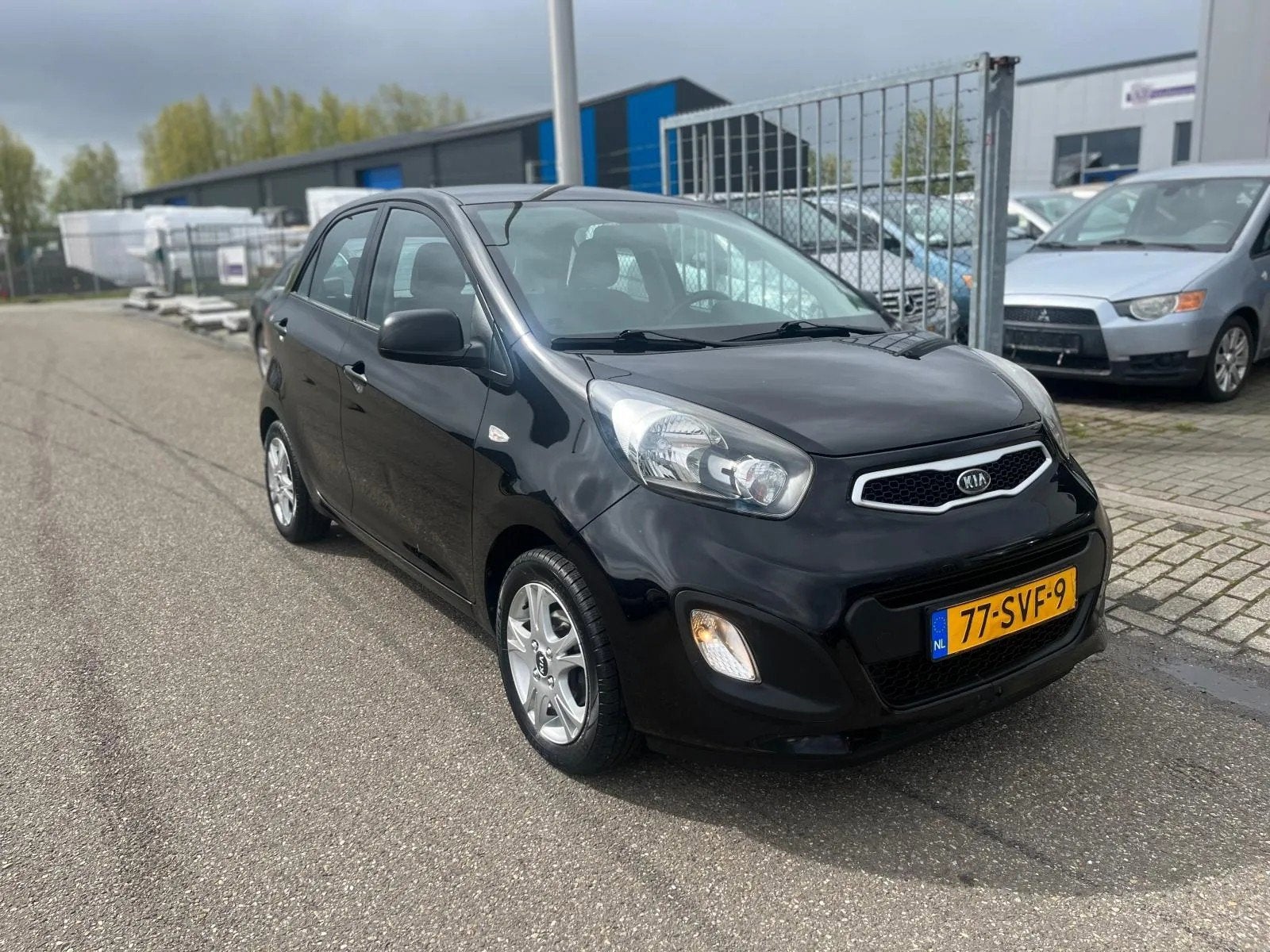 Kia Picanto 1.0 CVVT l motor niet 100%, Voorwielaandrijving, Euro 5, Stof, Gebruikt