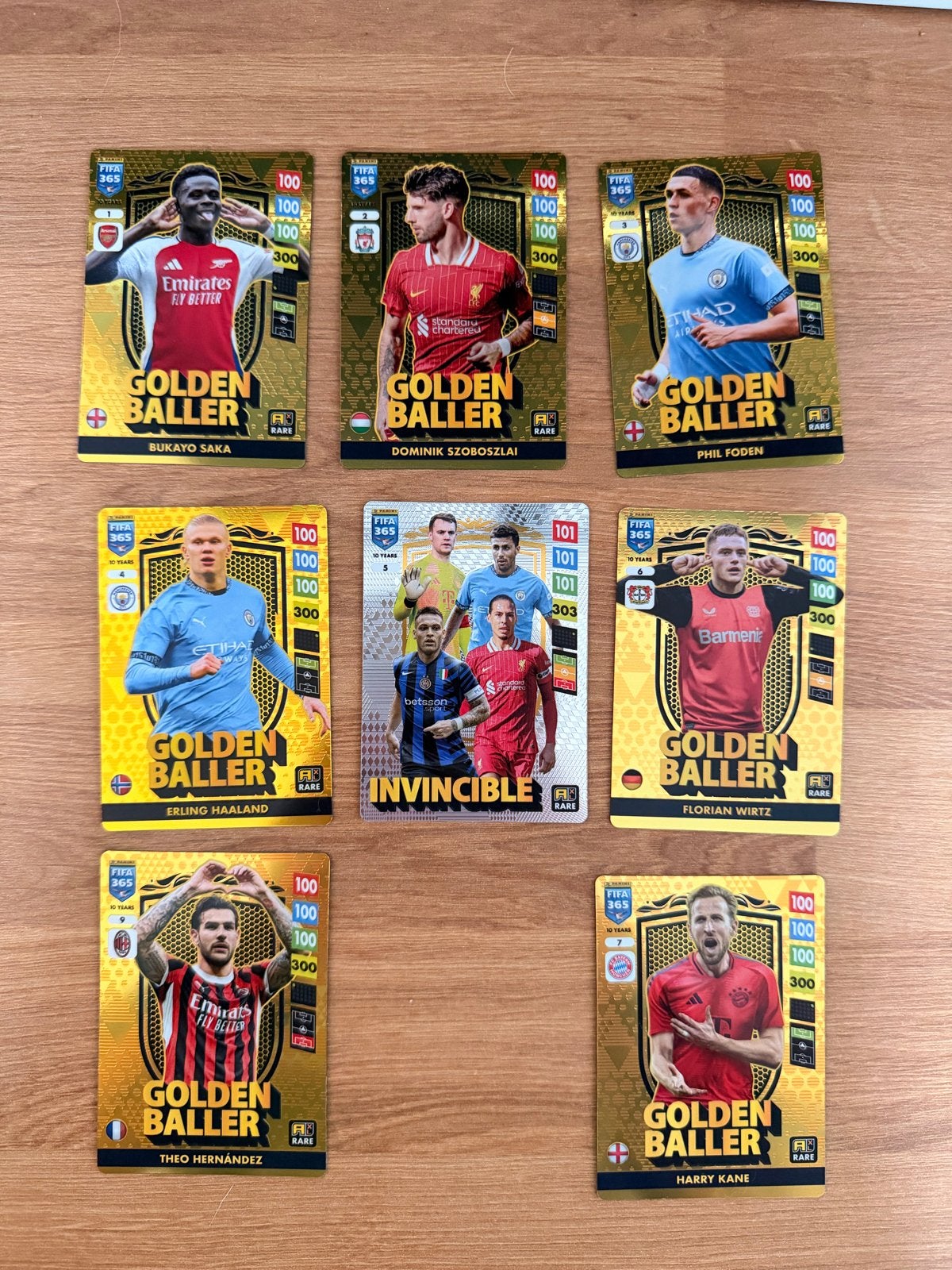 7 Golden Ballers + 1 Invincible FIFA 365 2025 Voetbalkaarten, Ophalen of Verzenden, Nieuw, Overige sporten, Spelerskaart
