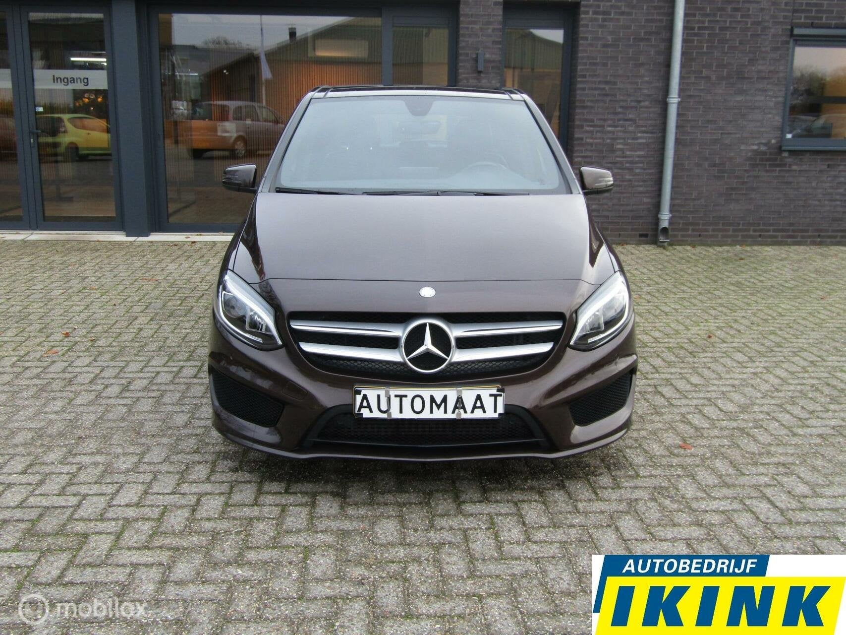 Mercedes B-klasse 200 Ambition | Sportpakket, Panodak, 1ste, Auto's, 1325 kg, Gebruikt, Leder en Stof, Bedrijf