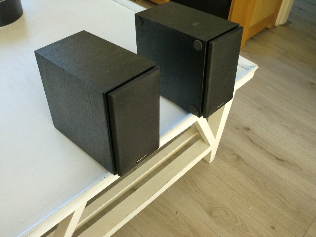 Pioneer S-HM31 - Paar 2-weg boekenplankluidsprekers, Stereo speakers, Ophalen of Verzenden, Zo goed als nieuw, 60 tot 120 watt