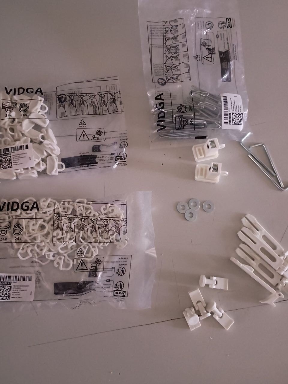 IKEA VIDGA gordijnrails accessoires, Ophalen, Wit, Inclusief montageonderdelen, Nieuw