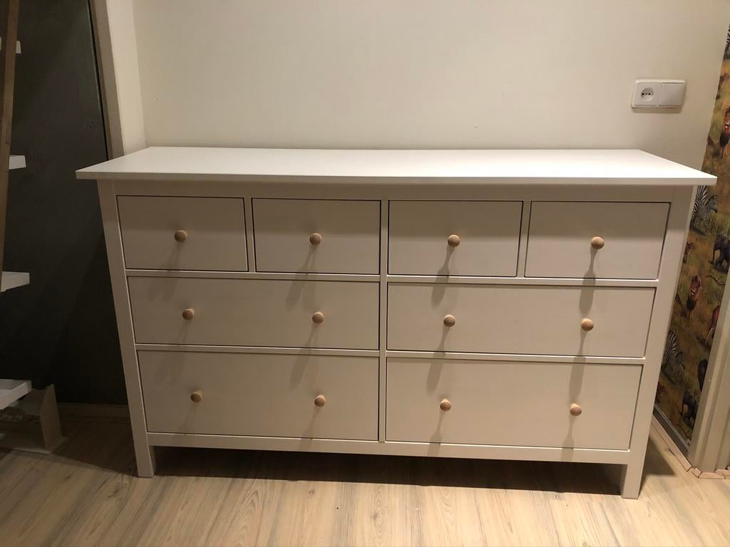 Hemnes ikea kast 2 jaar oud, Huis en Inrichting, Kasten | Dressoirs, Ophalen, 150 tot 200 cm, Zo goed als nieuw, Met lade(s)