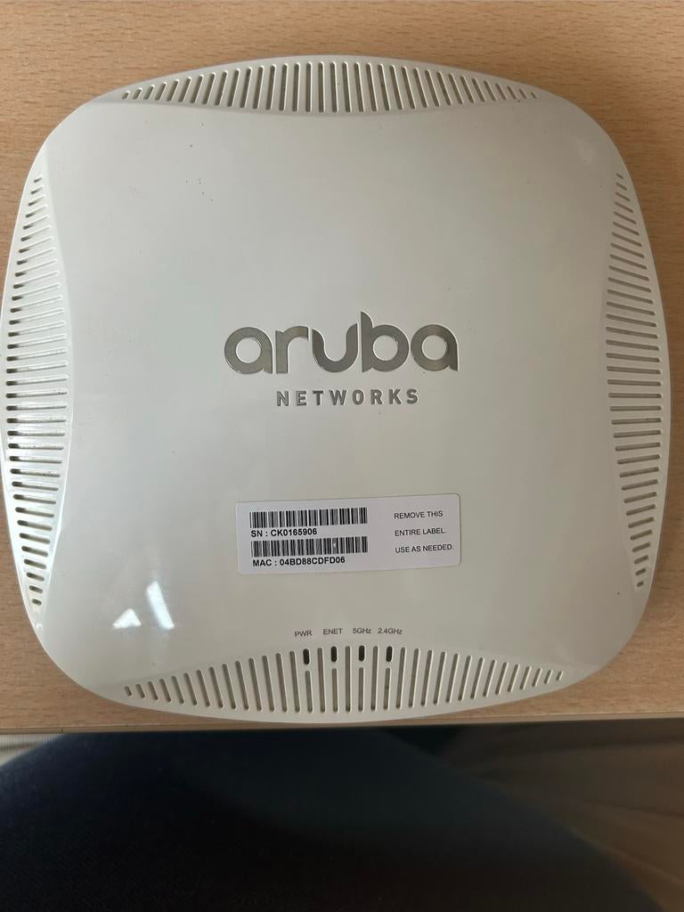 Aruba IAP-215 set van 2, Computers en Software, Accesspoints, Ophalen of Verzenden, Zo goed als nieuw