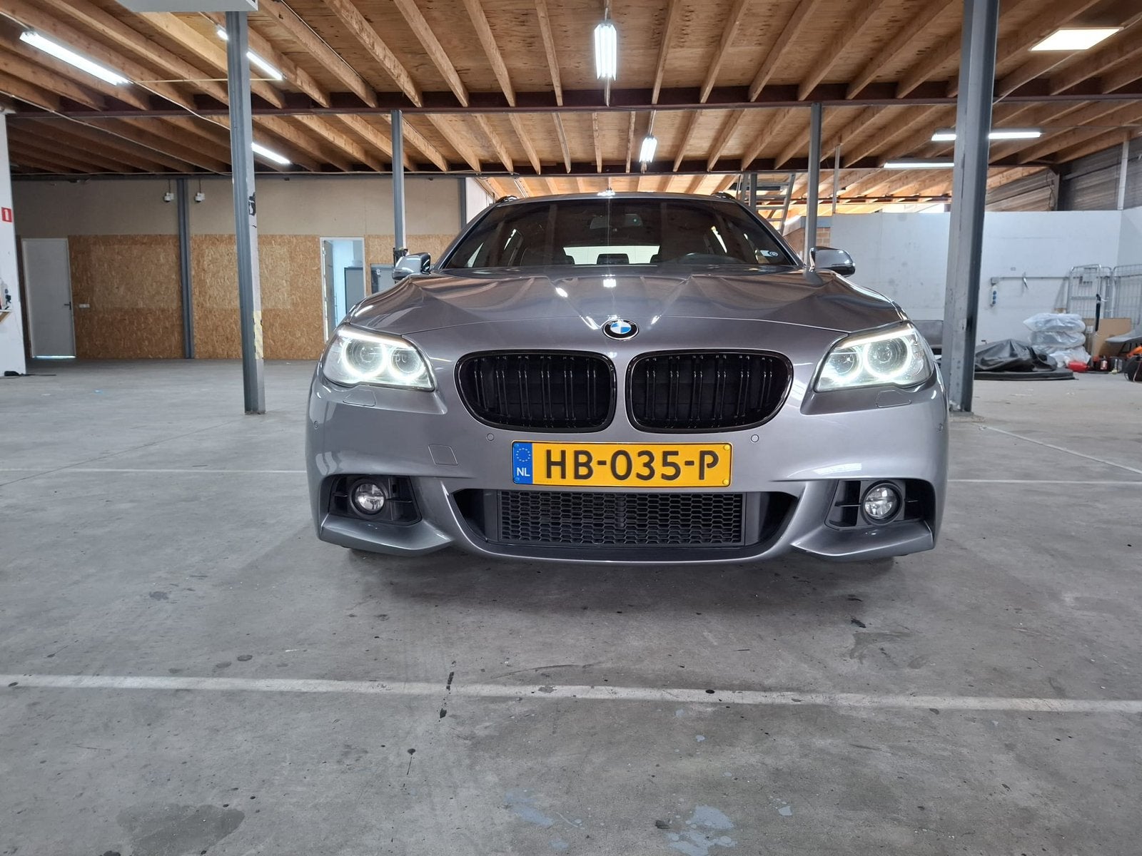 BMW 5-Serie 520I Touring M pakket dealer onderhouden, 4 cilinders, 2000 kg, Origineel Nederlands, Stationwagon