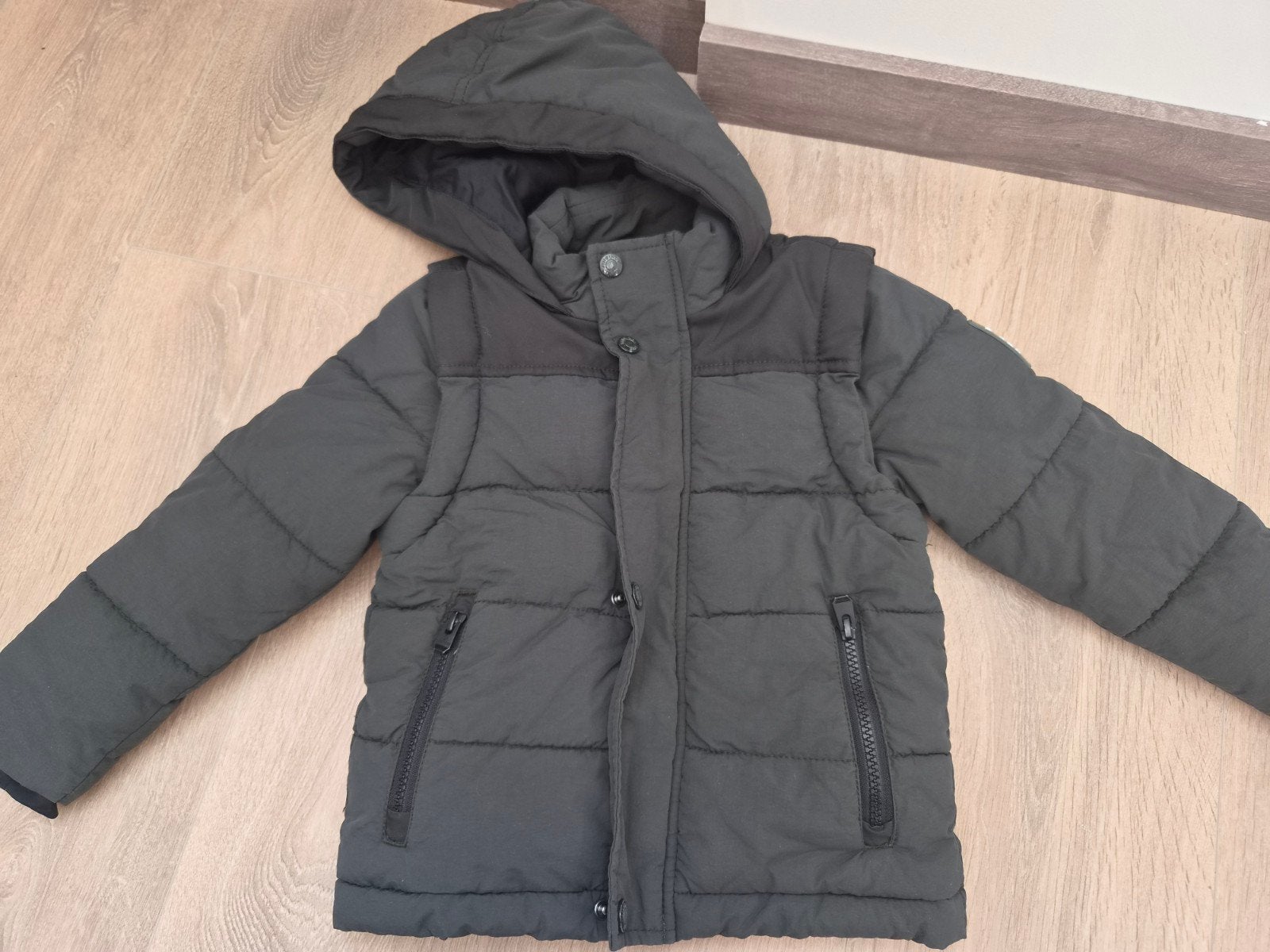 Vingino winterjas donker groen maat 104, Kinderen en Baby's, Ophalen of Verzenden, Vingino, Jongen, Jas